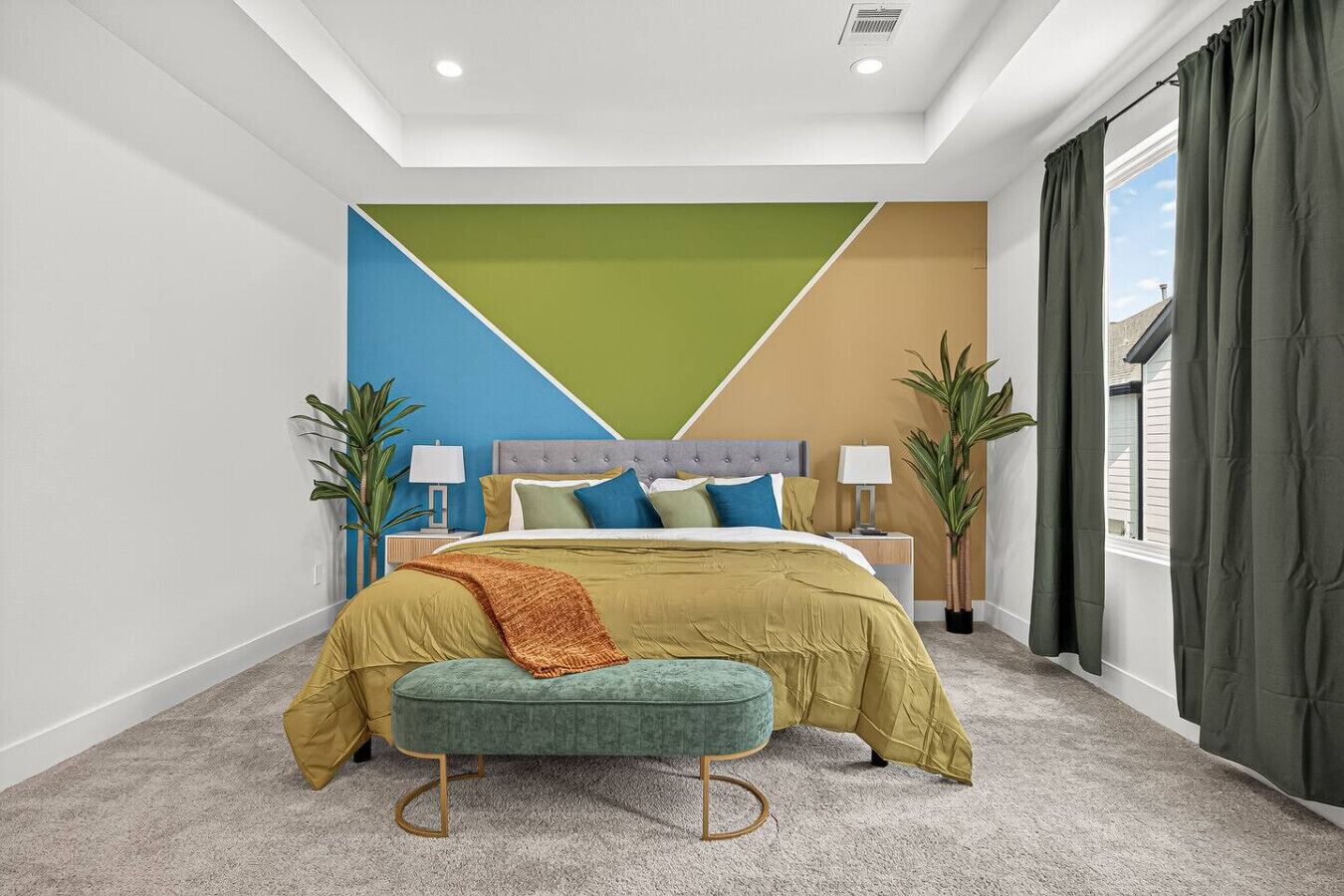 3 chambres, fer et planche à repasser, Wi-Fi, draps fournis