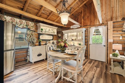 Spring Hill Farm Cabins