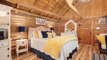 Cabin, 1 Queen Bed, Kitchen, Hill View