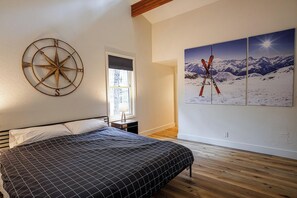 4 chambres, fer et planche à repasser, Wi-Fi gratuit, draps fournis