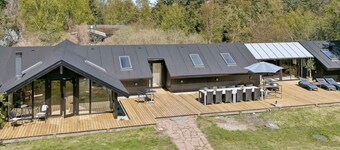 Large holiday home near beach and Rørvig Harbour