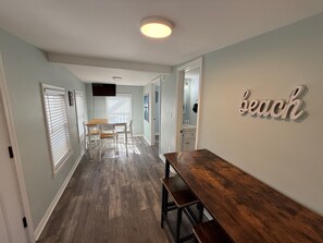 Dining - 2 Bedroom Pet Friendly Duplex Steps From Beach (Gulf Shores)