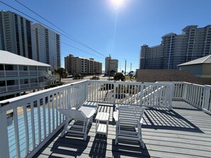 Property grounds - 2 Bedroom Pet Friendly Duplex Steps From Beach - Free Daily Activities! (Gulf Shores)