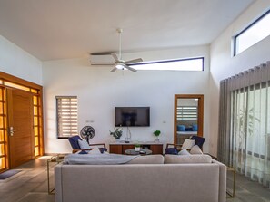 Superior Villa | Living area