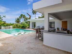 Superior-Villa | Pool