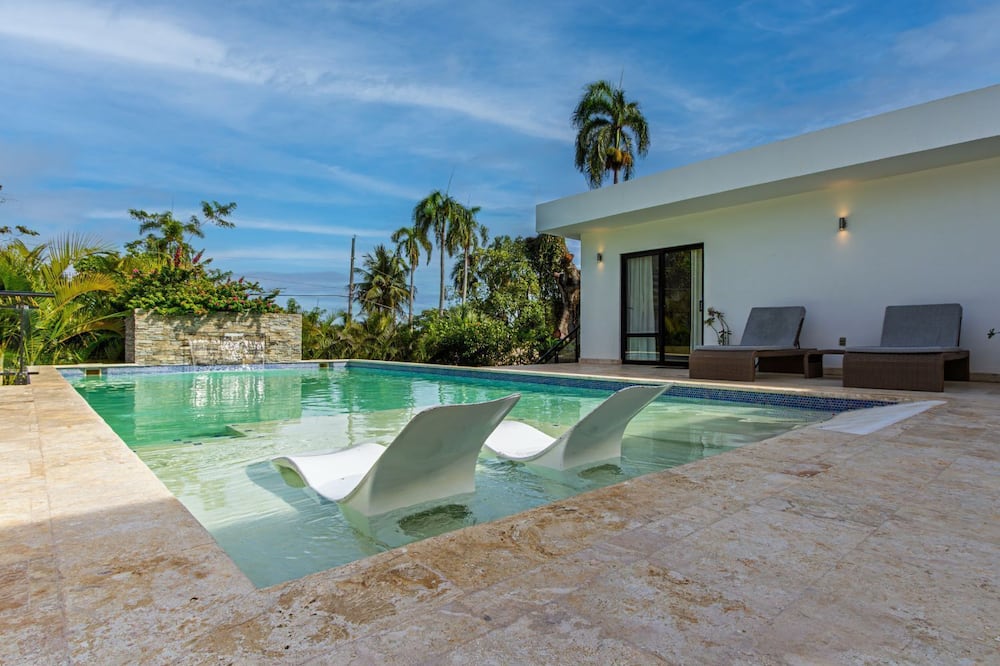 Connections Encuentro Tropical Oasis DR