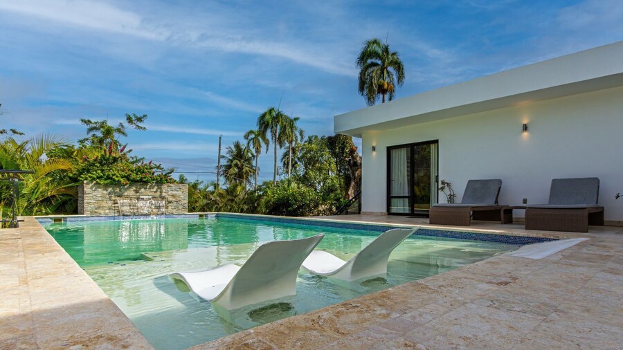 Connections Encuentro Tropical Oasis DR