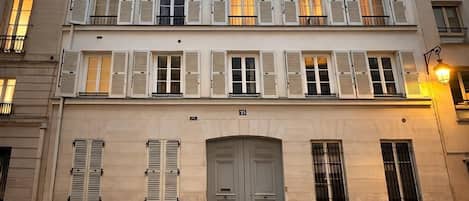 Extérieur