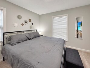 5 bedrooms, WiFi, bed sheets - Spacious 5-bedroom house Cordova with large screened in porch and game room! (Memphis)