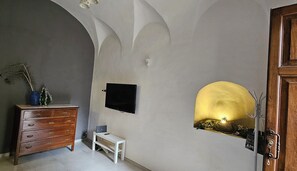 Interior - Modern house in old village (Cava de' Tirreni)