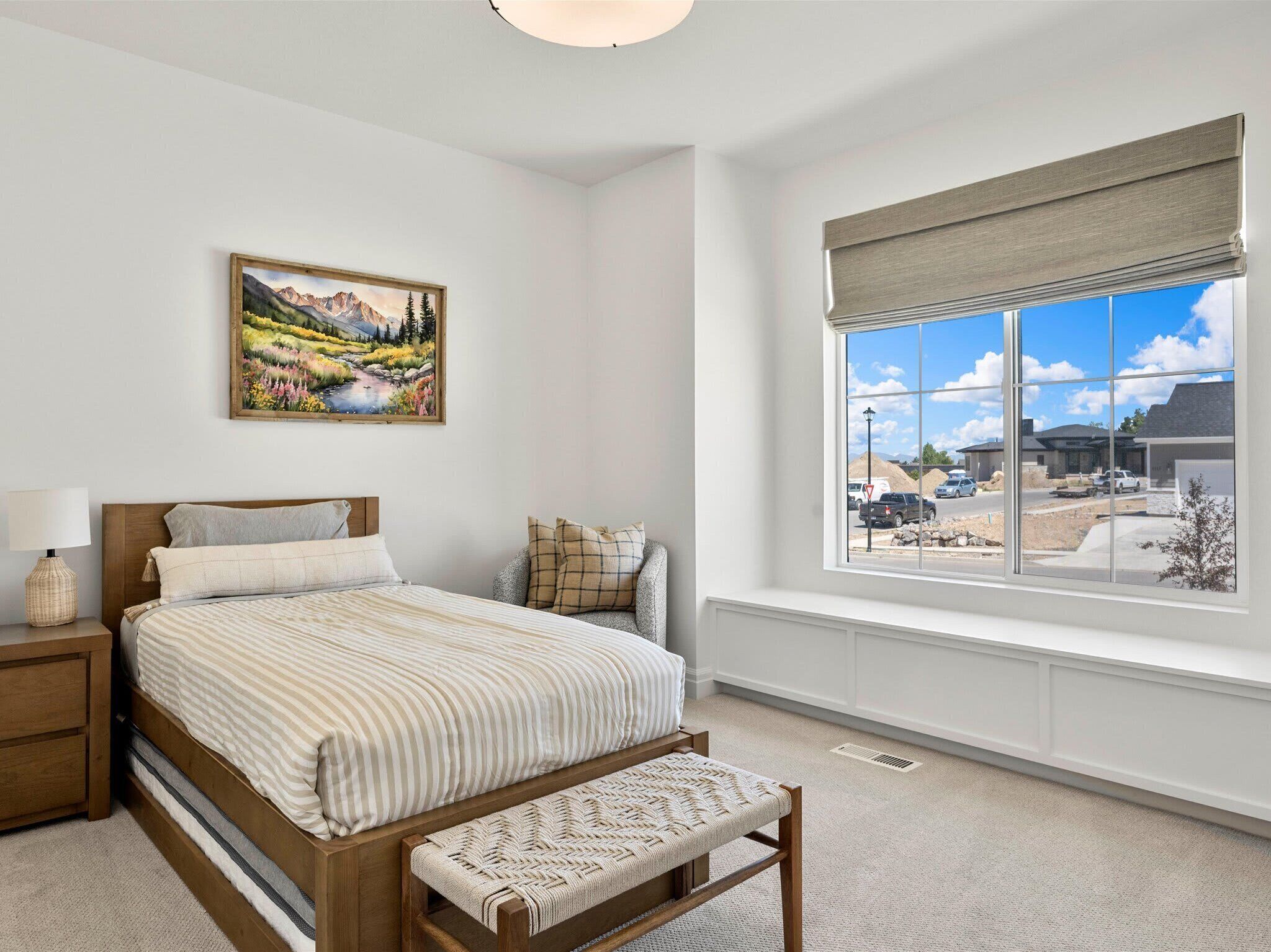 6 habitaciones, tabla de planchar con plancha, cuna de viaje y wifi 