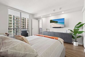 1 bedroom, iron/ironing board, WiFi, bed sheets - Ocean Bellevue | FIFA World Cup 2026 Luxury Stay (Miami)