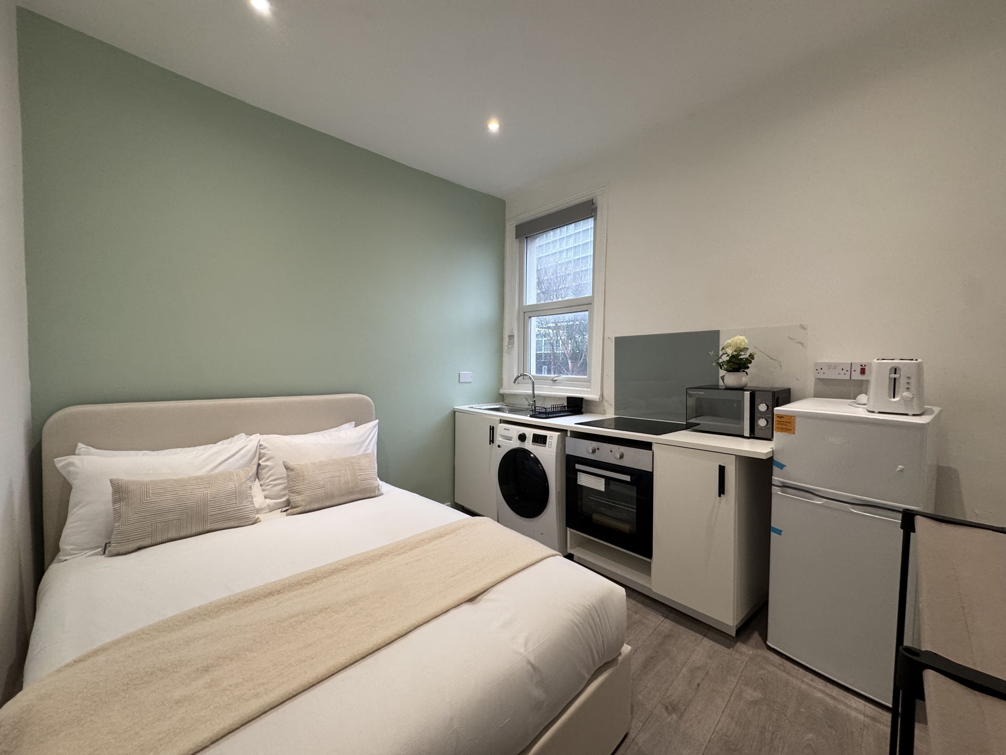 Classic Apartment, 1 Bedroom, Private Bathroom