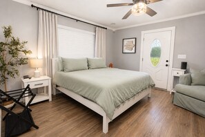 4 bedrooms, free WiFi, bed sheets