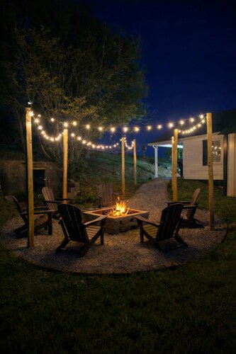 Dale Hollow Retreat: Boat Parking-Fire Pit