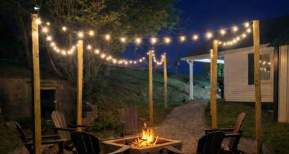 Dale Hollow Retreat: Boat Parking-Fire Pit