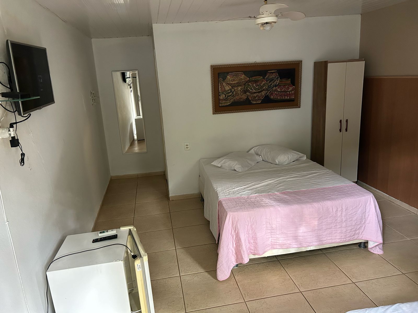 Classic Double Room, Multiple Beds | Free WiFi, bed sheets