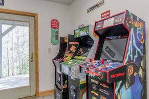 Spielezimmer