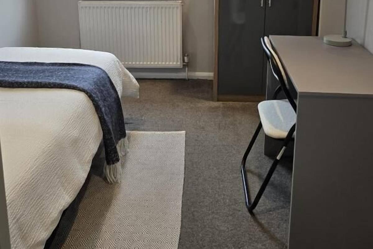 Single Room, City View