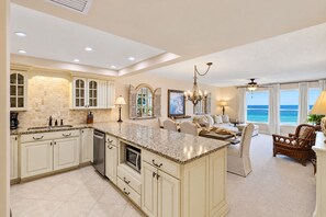 Private kitchen - Oceanfront Luxury Condo | Renovated | Private Beach Access | Pools | Tennis Court (St. Augustine)