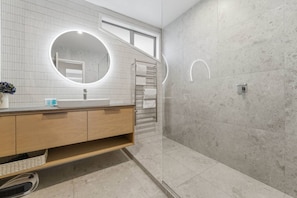 Hair dryer, towels