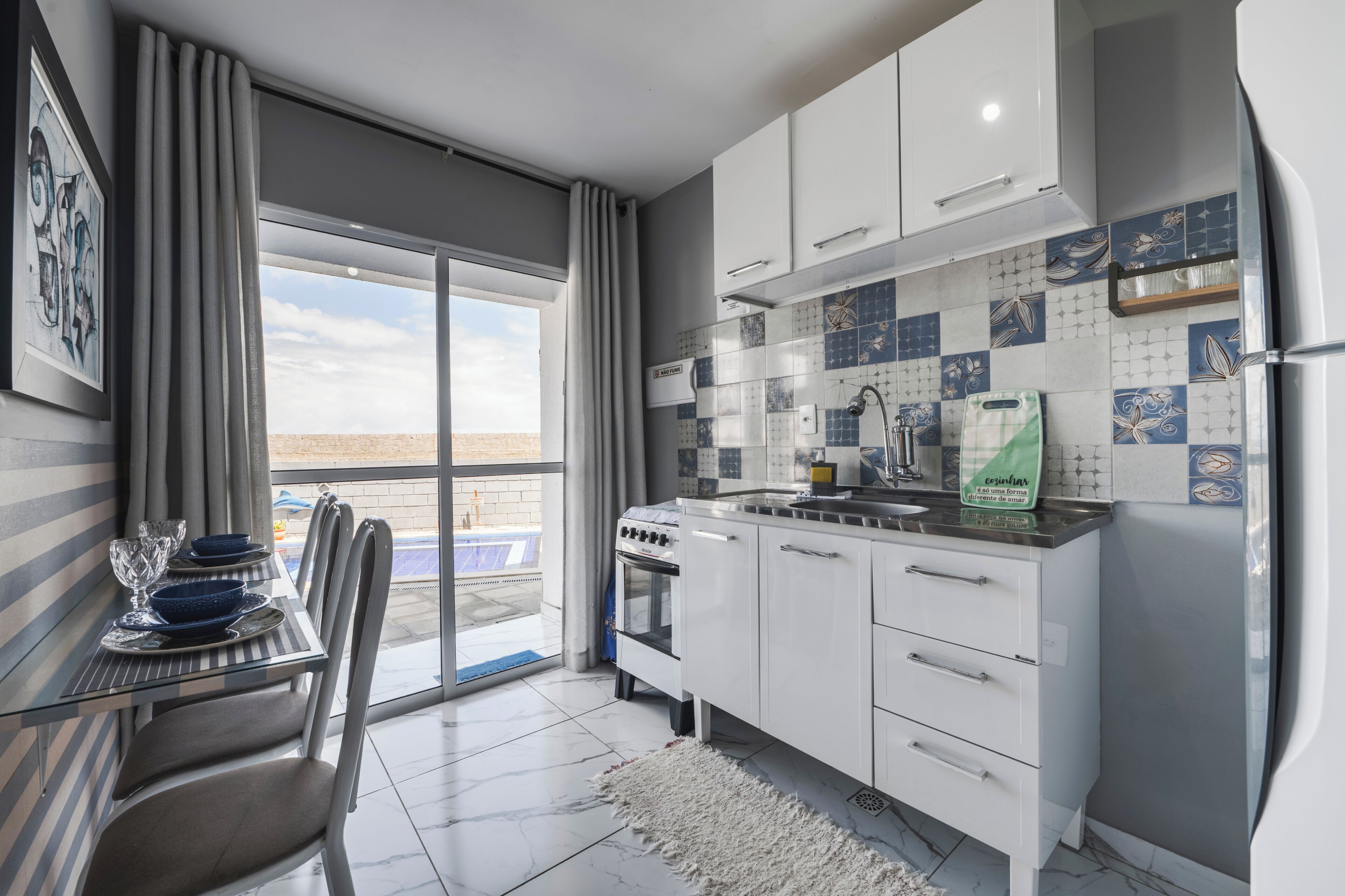 Apartamento conforto, cozinha, vista para a praia | Cozinha privada