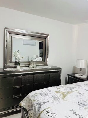 Room - Private Infinity Pool Retreat • Mountain View • AC/Wifi (Santiago de los Caballeros)