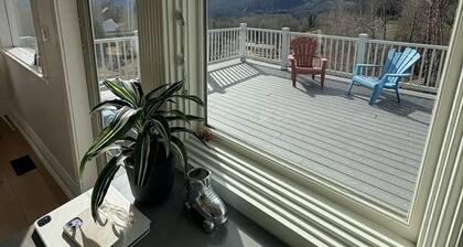 Rossland Homestead - 2 bedrooms Sleeps 6