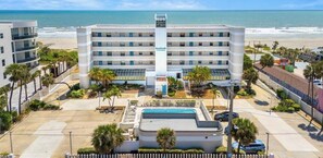Exterior - Gorgeous Oceanfront Condo With Double Wide Balcony & Complex Pool ๐๏ธ๐น (Cocoa Beach)