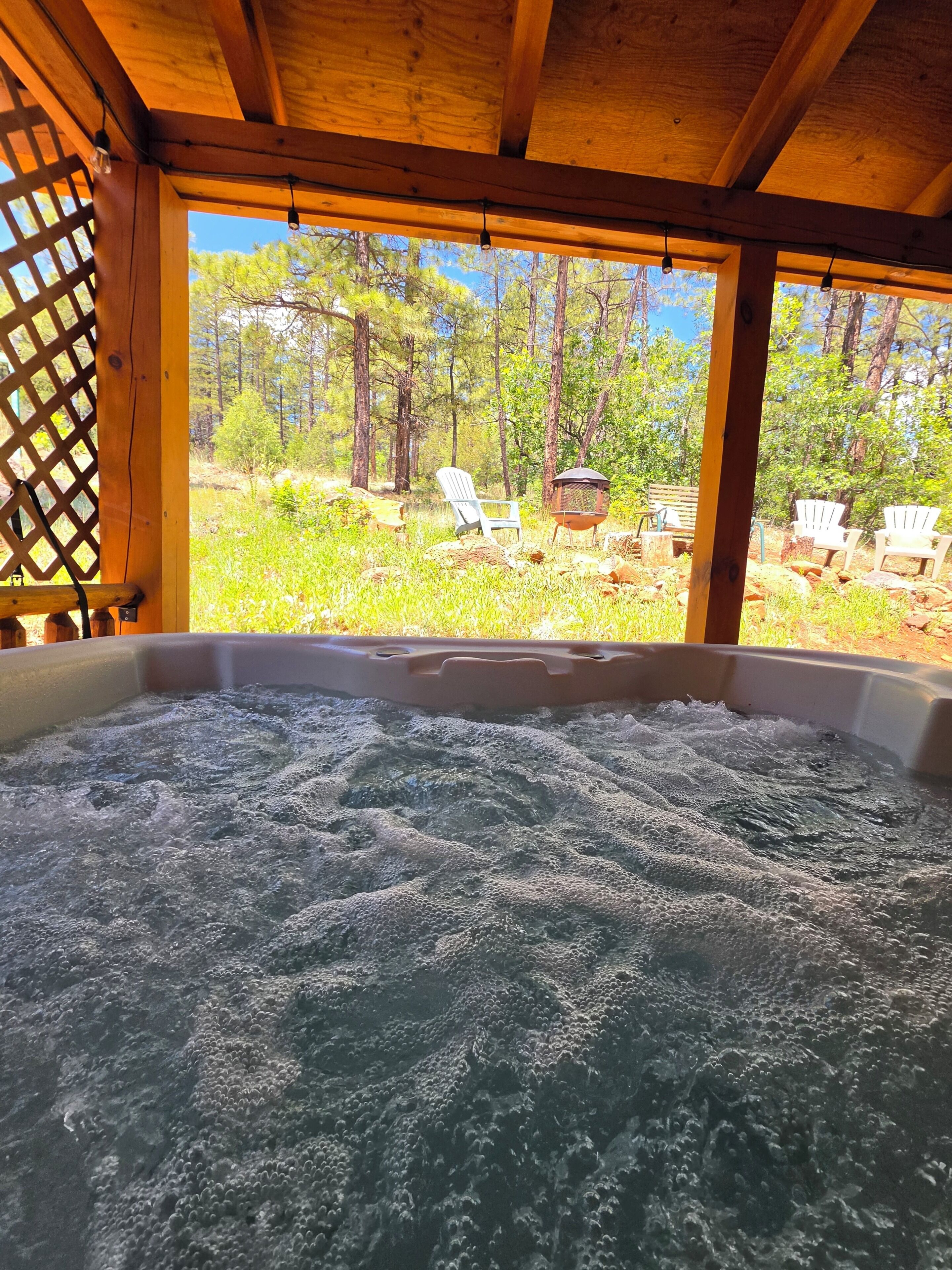 Bain à remous extérieur