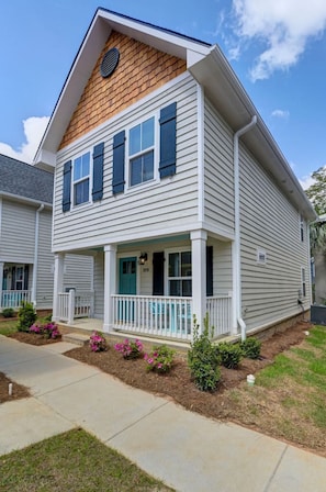 Exterior - Sumter Cottage | The Pickens Cottages (Columbia)
