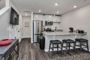 Fridge, microwave, oven, dishwasher