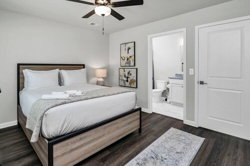 Bull Cottage | The Pickens Cottages