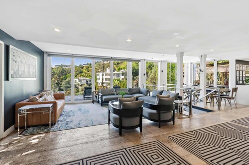 Hollywood Hills Vista | Decks & Fire Pit by C&C