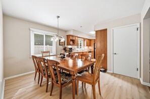 Dining - Cozy fully remodeled home in Hermitage. (Hermitage)
