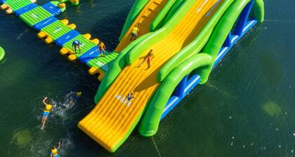 Adventure Trails - Golf View + Hot tub | Waterpark