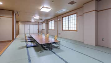 Traditional Room | Free WiFi