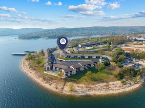 Unclassified image, 5 of 46, button - Condo in Kimberling City w Lake View_Cmty Pools_Free Attaction Tickets (Kimberling City)