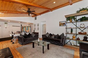 Interior - Mountain Bearadise - Air Hockey, Fire Pit, Fenced Yard, Walk to Lake (Big Bear Lake)
