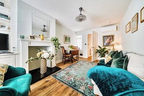 Living area - Lark Cottage – 15 College Street, Bury st Edmunds (Bury St Edmunds)