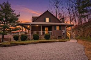 Exterior - Firepit, Hot Tub, Game Room, Views, Pet Friendly (Watauga County)
