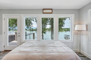 7 bedrooms, iron/ironing board, free WiFi, bed sheets - Cove Retreat - Spacious 7 bedroom home! (Penhook)