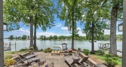 Cove Retreat - Spacious 7 bedroom home!