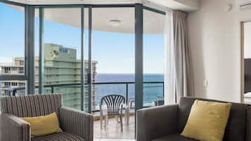Apartment, Balcony, Ocean View | Living area