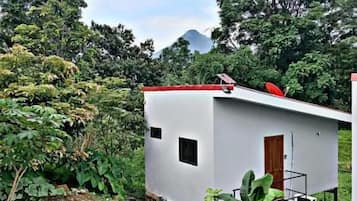 Standard-huoneisto, patio, näköala puutarhaan | Ulkopuoli