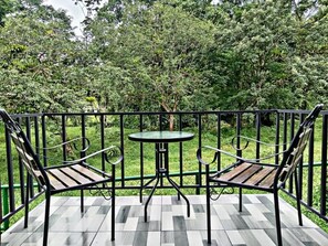 Departamento estándar, patio, vista al jardín | Áreas de la propiedad