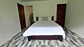 Tavanomainen huoneisto, patio, näköala puutarhaan