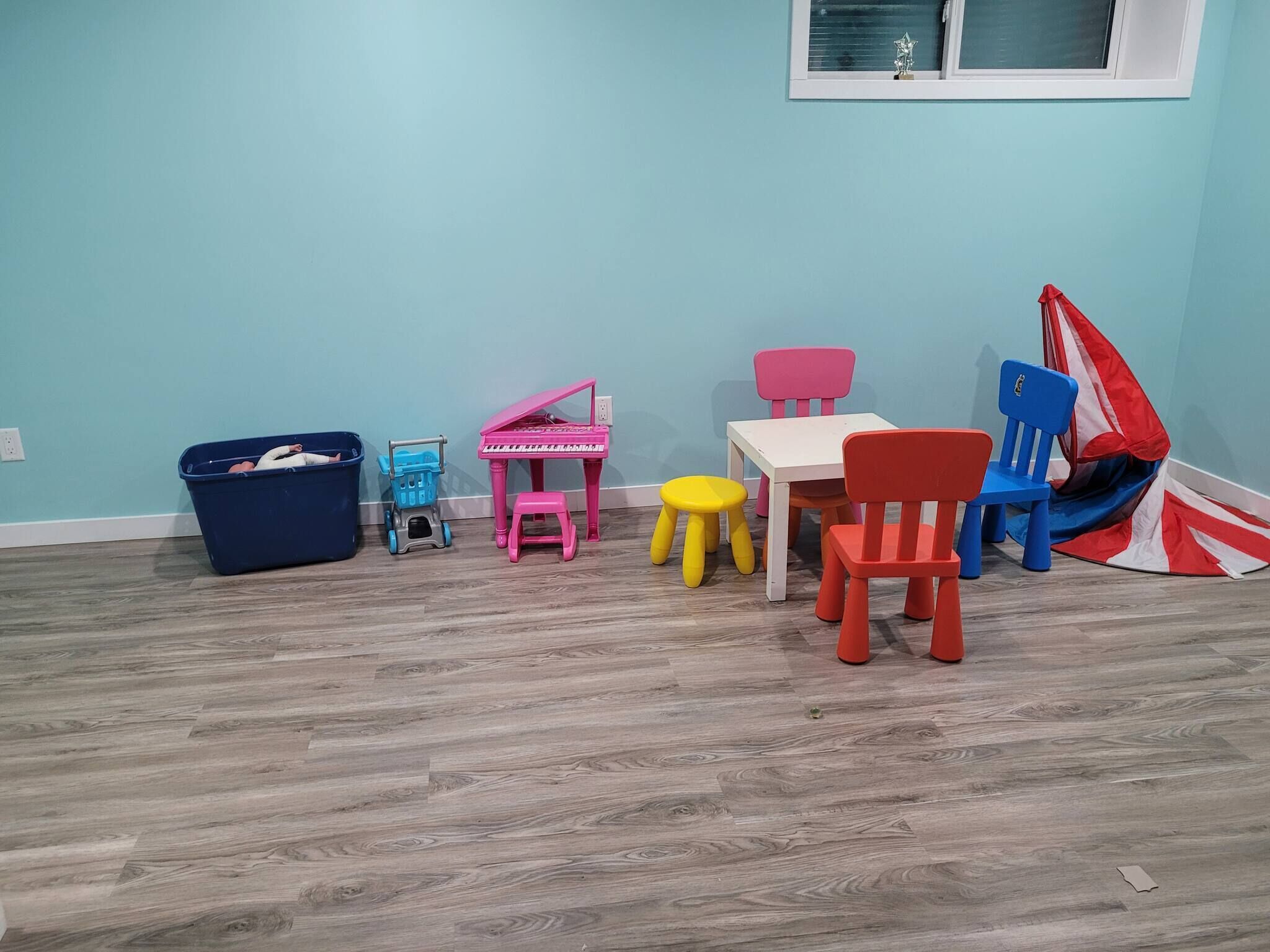 Kamar, 2 kamar tidur, perapian | Area anak-anak