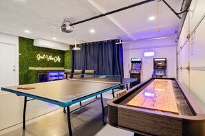 Spielezimmer