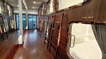 In-room safe, desk, free WiFi, bed sheets
